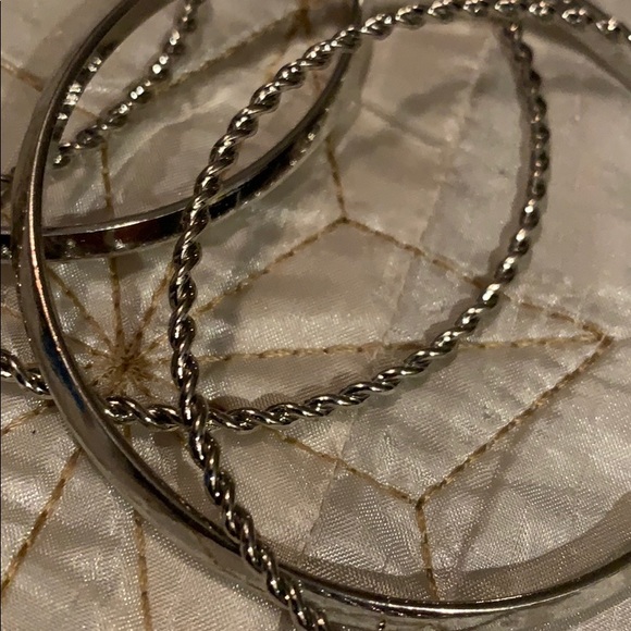 Lot of 5 silver bangle bracelets from MX - Picture 2 of 3